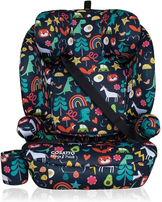 This car seat—Ninja style—boasts deep side wings for extra safety, a seriously cushy headrest that feels like a hug, and a fab fabric to boot. Plus, it’s got a 3-point harness to keep your little one secure, and yeah, don’t forget the cup holder for those essential juice boxes.
