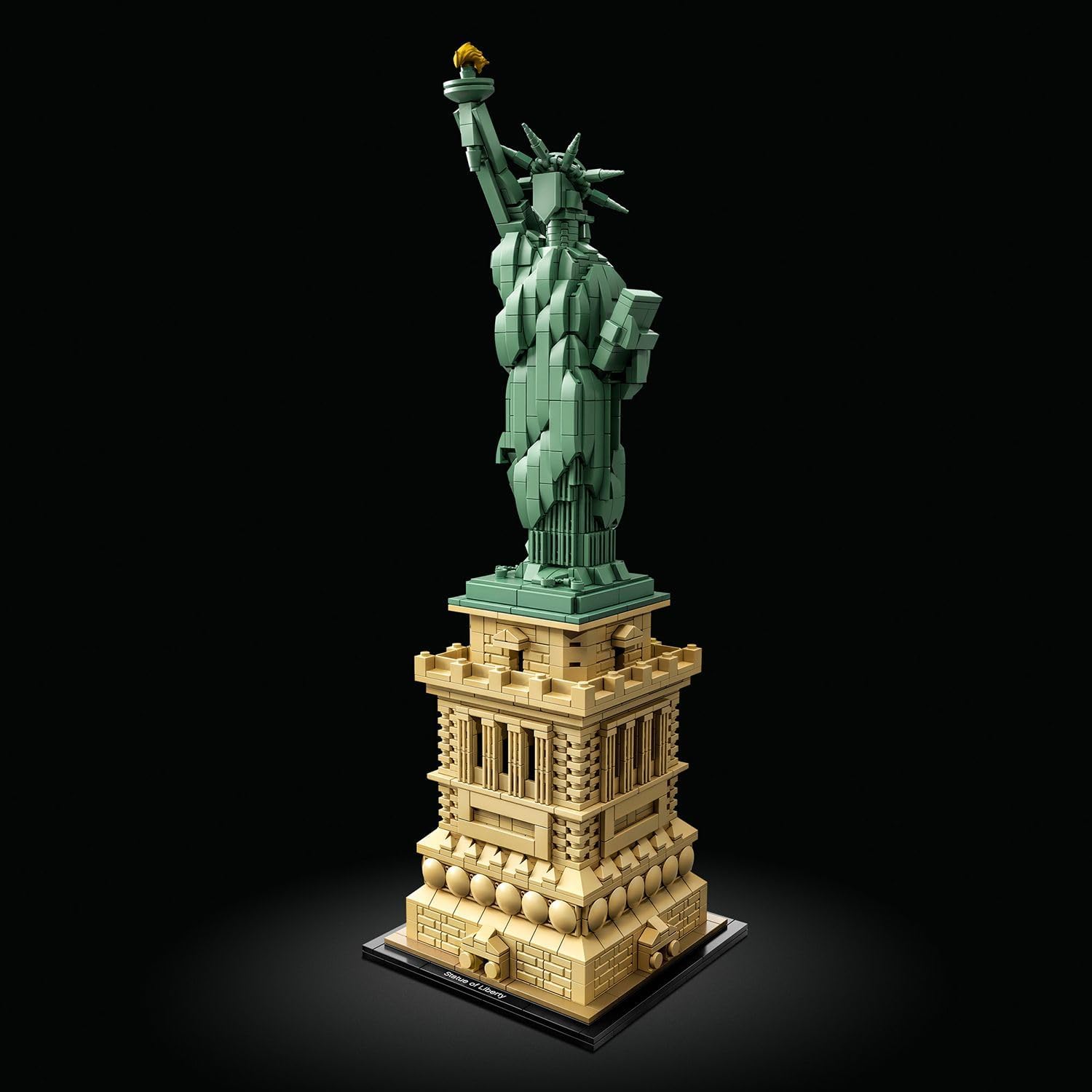 Stunning LEGO® Architecture model of the Statue of Liberty—it's packed with intricate details, that green hue popping against the soft grey backdrop, the pedestal is just wow, really eye-catching. Perfect for fans or collectors, honestly.