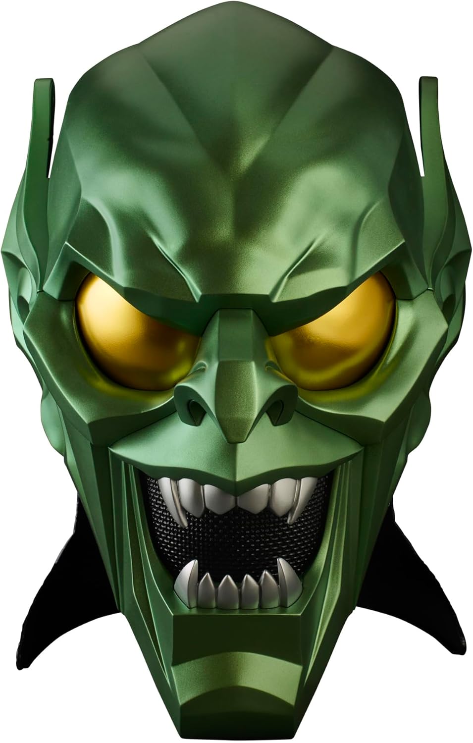 This Green Goblin mask—wow, talk about a killer design! That metallic green finish really steals the show. You can see all the crazy details, like those sculpted features—such a work of art! Set against a plain background, it really pops. Perfect for any fan or collector.