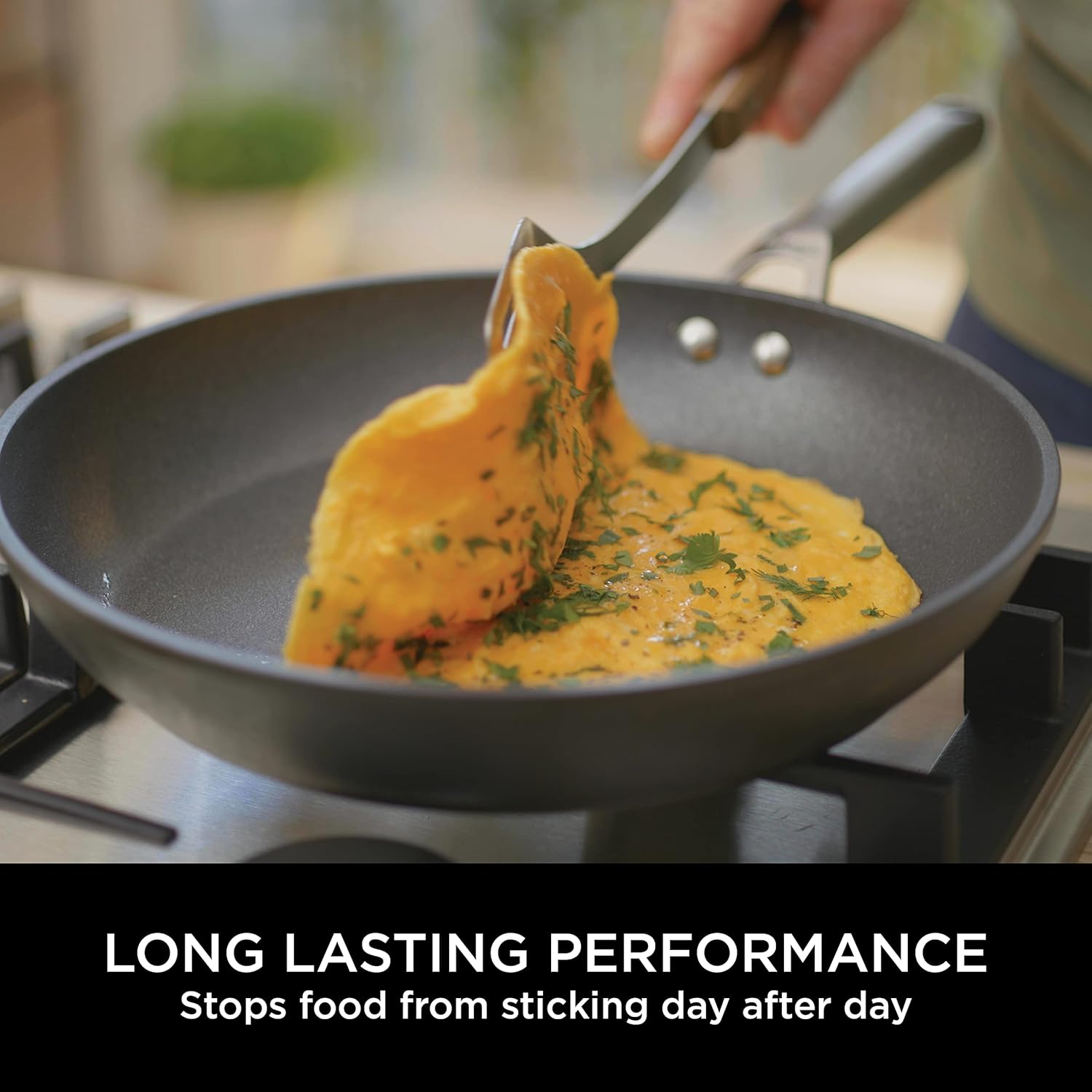 Ninja ZEROSTICK Premium Cookware 28cm Wok with Glass Lid, Long Lasting, Non-Stick, Hard Anodised Aluminium, Induction Compatible, Oven Safe to 260°C, Grey C30928UK - Image 7