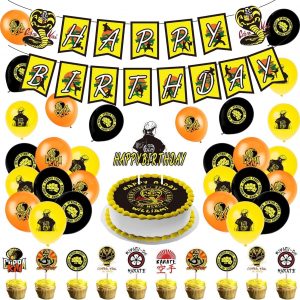 Cobra Kai cake decoration set – all about the vibe! You've got lively cake toppers, a fun birthday banner, and balloons bursting with colour. Just picture that festive atmosphere—it’s like a party waiting to happen!