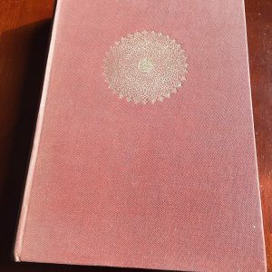 A stunning collection of Leonardo da Vinci's sketches—think intricate human anatomy, whirring mechanical gizmos, and nature’s raw beauty—all inked on beautifully weathered paper. It’s like holding a piece of genius in your hands.